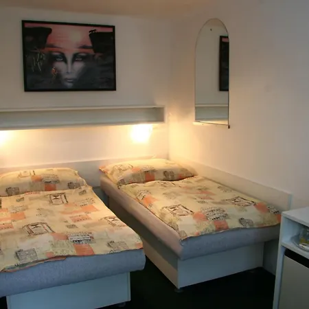 Kapitan Guest house